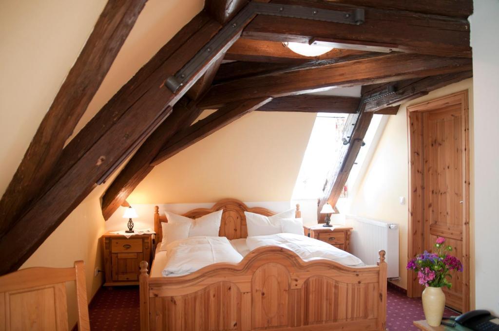 Hotel Schuberths Am Markt Buttenheim Quarto foto
